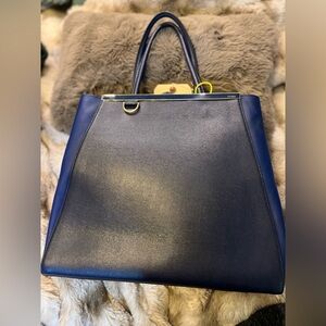 FENDI Vitello Leather Large 2Jours Elite Shopper Tote (Retail $2430)
